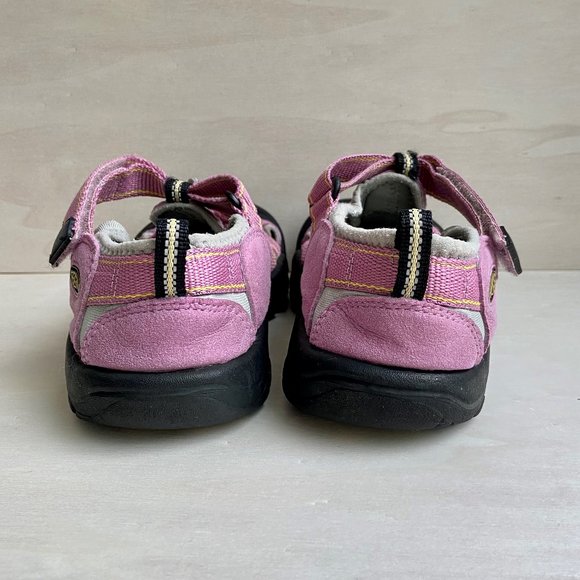 closed toe pink sandals